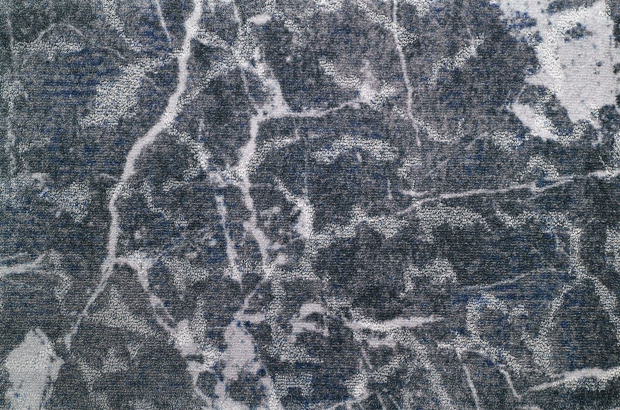 C-4885 Cliff